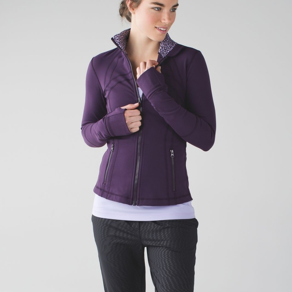Lululemon define jacket deep zinfandel EUC 6
